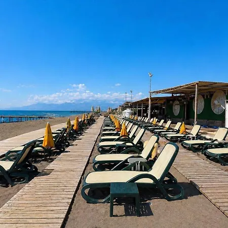 Hotel apartamentowy Arya Kundu 3*
